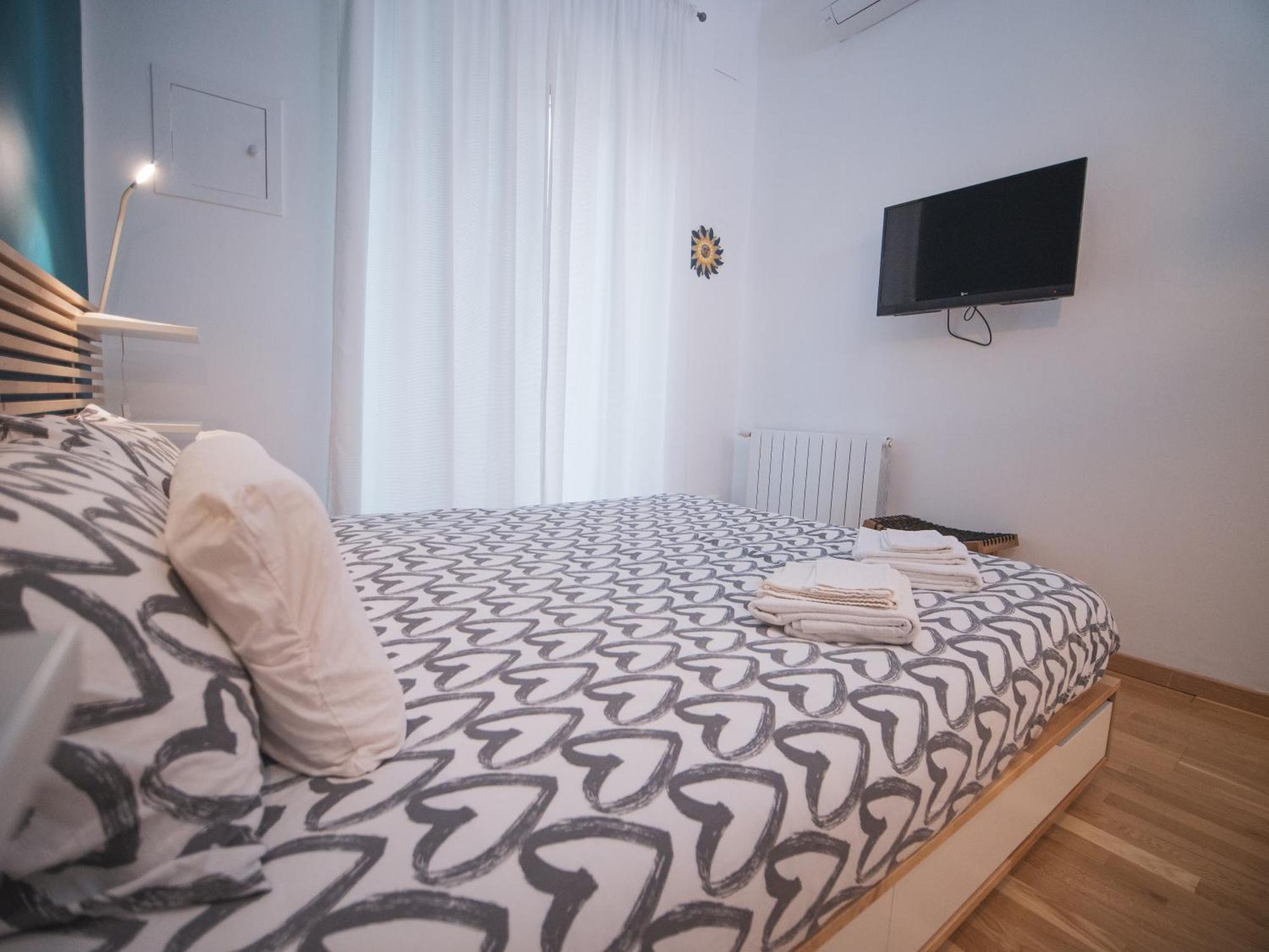 Itiseasy Palermo 1 E 2 Private Apartments Екстериор снимка